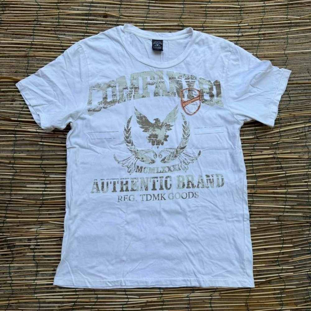 Company 81 Y2K Graphic Eagle Tshirt Men Size XL White Tee